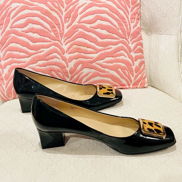 Ellen Tracy Shoes - Ellen Tracy Black Patent Leather Block Heels With Leopard Buckle